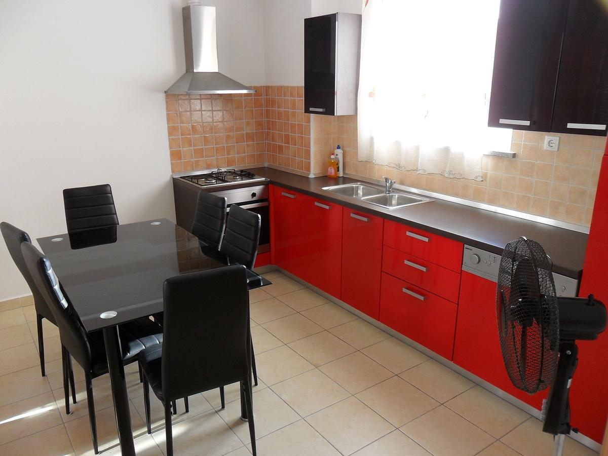 Vile Park Apartment Пула Екстериор снимка