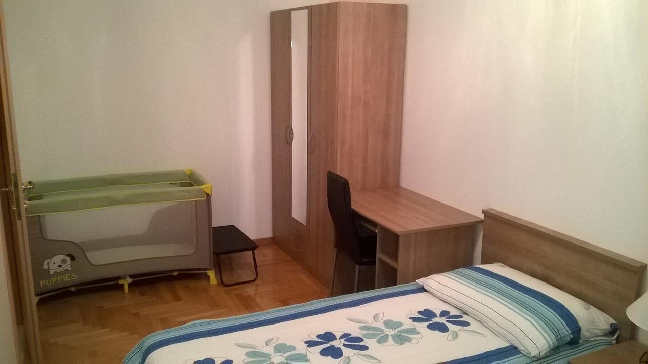 Vile Park Apartment Пула Екстериор снимка