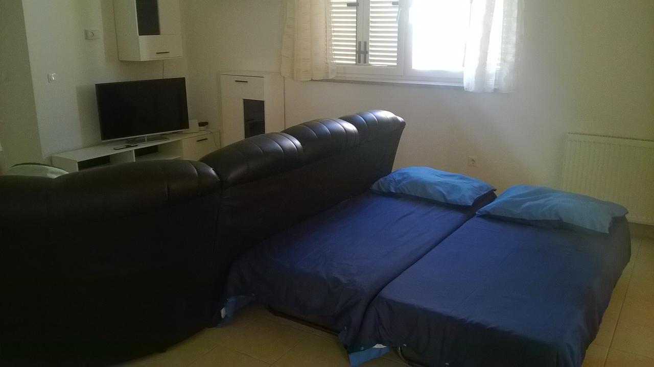 Vile Park Apartment Пула Екстериор снимка